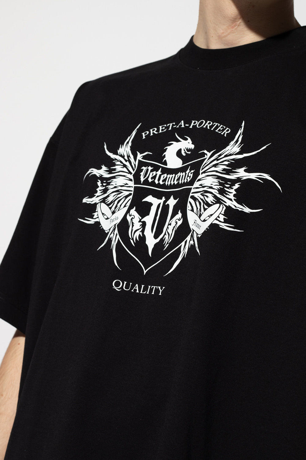 VETEMENTS T-shirt with print | Men's Clothing | Vitkac